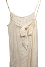 Lade das Bild in den Galerie-Viewer, 4217 Kleid mit Schleife hinten
