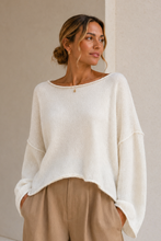 Lade das Bild in den Galerie-Viewer, 7207 Pulli Alpaka mit offener Kante
